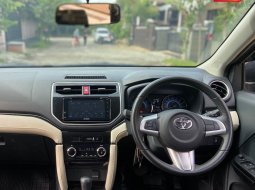 Toyota Rush TRD Sportivo 2019 Hitam 2