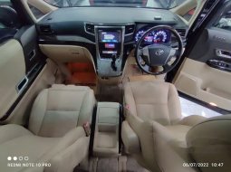 Jawa Timur, Toyota Alphard G G 2012 kondisi terawat 4