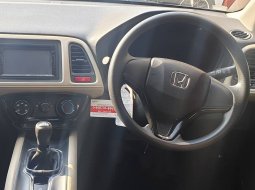 Promo Honda HR-V 1.5 S Manual thn 2017 2