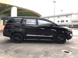 Toyota Kijang Innova 2.4V 2018 3