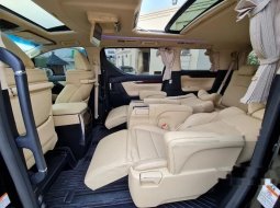 Toyota Alphard 2016 DKI Jakarta dijual dengan harga termurah 2