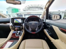 Toyota Alphard 2016 DKI Jakarta dijual dengan harga termurah 7