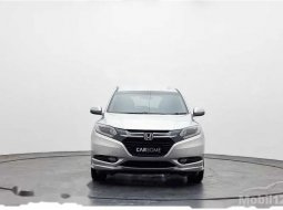 Mobil Honda HR-V 2015 Prestige dijual, DKI Jakarta 9