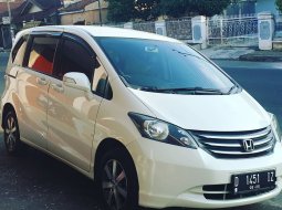 Promo Honda Freed 1.5 E CKD A/T thn 2011 9