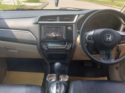 Honda Brio E Automatic 2017 3