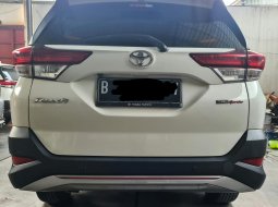 Toyota Rush S TRD AT ( Matic ) 2018 Putih Km Low 30rban Siap Pakai Pajak Panjang April 2023 8