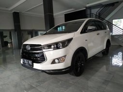 Promo Toyota Kijang Innova murah 2