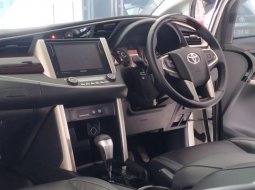 Promo Toyota Kijang Innova murah 9