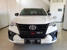 Toyota Fortuner 2.4 VRZ AT 4x4 2019 1