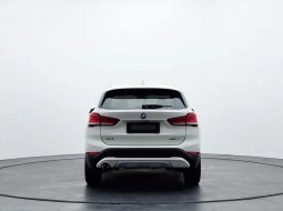 BMW X1 sDrive18i xLine 2020 3