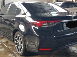 Toyota Altis 1.8 Hybrid AT ( Matic ) Km 6rban Mulus Gress Like New 3