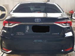 Toyota Altis 1.8 Hybrid AT ( Matic ) Km 6rban Mulus Gress Like New 5