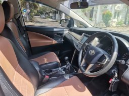 Di jual Mobil Bekas Toyota Kijang Innova 2.0 G 2016 9