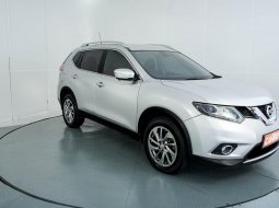 Nissan X-Trail 2.5 AT 2015 Silver 1