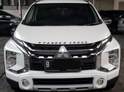 Mitsubishi Xpander Cross Premium Package A/T ( Matic ) 2021 Putih Siap Pakai Good Condition