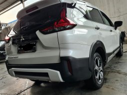 Mitsubishi Xpander Cross Premium AT ( Matic ) 2021 Putih  Km 23rban Siap Pakai 5