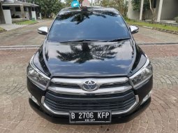 Jual Mobil Bekas Toyota Kijang Innova V 2017