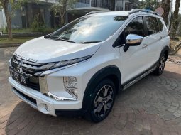 Jual Mobil Bekas Mitsubishi Xpander Cross NewPremium Package CVT 2019 3