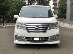 NISSAN SERENA HWS AUTECH AT PUTIH 2017 DISKON GEDE GEDEAN KHUSUS KREDIT!! 1