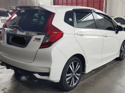 Honda Jazz RS A/T ( Matic ) 2018 Putih Km Cuma 37rban Mulus Gress Siap Pakai 3