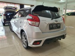 Toyota Yaris S 2015 2