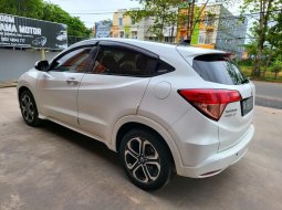 Honda HR-V 1.8L Prestige 2015 5