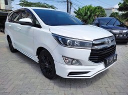 Toyota Kijang Innova 2.4V 2020 6