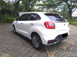 Suzuki Baleno AT 2018 Putih 4