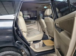 Toyota Innova E Up G 2.0 MT ( Manual ) 2015 Hitam Km 139rban Siap Pakai 9