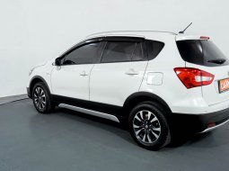 Suzuki Sx4 S-Cross AT 2018 Putih 6