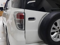 Daihatsu Terios TX 2012 6
