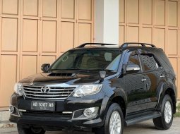 Toyota Fortuner G 4x4 VNT MT Diesel 2013 2