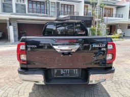 Toyota Hilux D-Cab 2.4 V (4x4) DSL A/T 2021 4