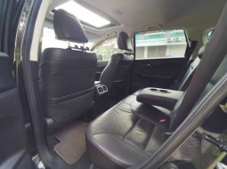 Honda CR-V 2.4 Prestige 2015 Hitam 8