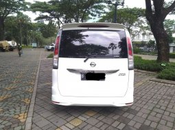 Nissan Serena Highway Star 2013 Putih 5