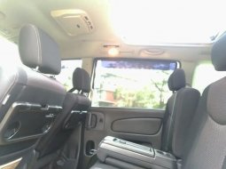 Nissan Serena Highway Star 2013 Putih 7