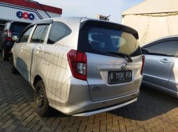 Daihatsu Sigra 1.2 R MT 7