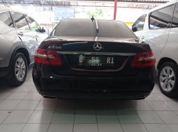 Mercedes-Benz E-Class E250  2013 6