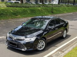 Promo Toyota Camry 2.5 V AT Matic thn 2018 10
