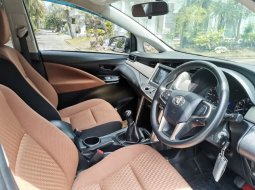 Toyota Kijang Innova 2.0 G 2017 Hitam 8