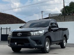 Toyota Hilux S-Cab 2.4 DSL M/T 2019 Hitam 2