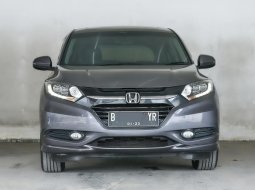 Honda HR-V E Prestige 2015 Abu-abu Siap Pakai Murah Bergaransi Kilometer Asli DP Minim 25Juta 2