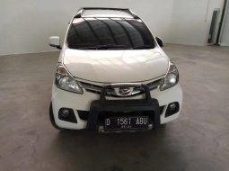 Jawa Barat, jual mobil Daihatsu Xenia R DLX 2014 dengan harga terjangkau