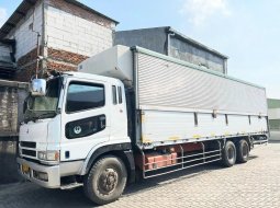 Mitsubishi Fuso build up tronton 6x2 wingbox 2010 FU510UZ 6D 40 6D40 1