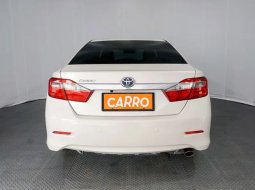 Toyota Camry 2.5 V 2012 Putih 2