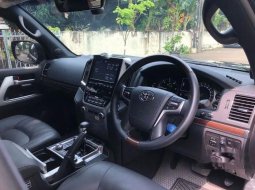 Mobil Toyota Land Cruiser 2021 VX-R terbaik di DKI Jakarta 13