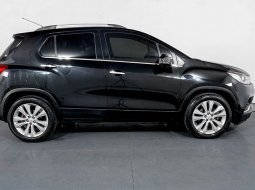 JUAL Chevrolet Trax 1.4 Turbo LTZ AT 2017 Hitam 5