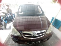 Jual mobil Toyota Avanza 2009 2