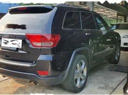 Jeep Grand Cherokee 2012 DKI Jakarta dijual dengan harga termurah 10