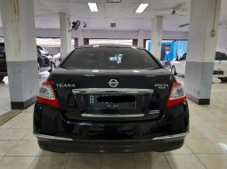 Nissan Teana XV 2.5 V 2013 Istimewa 8